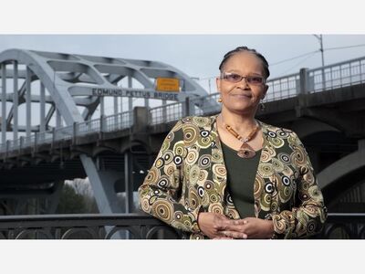 Women Changing the World: Lynda Lowery